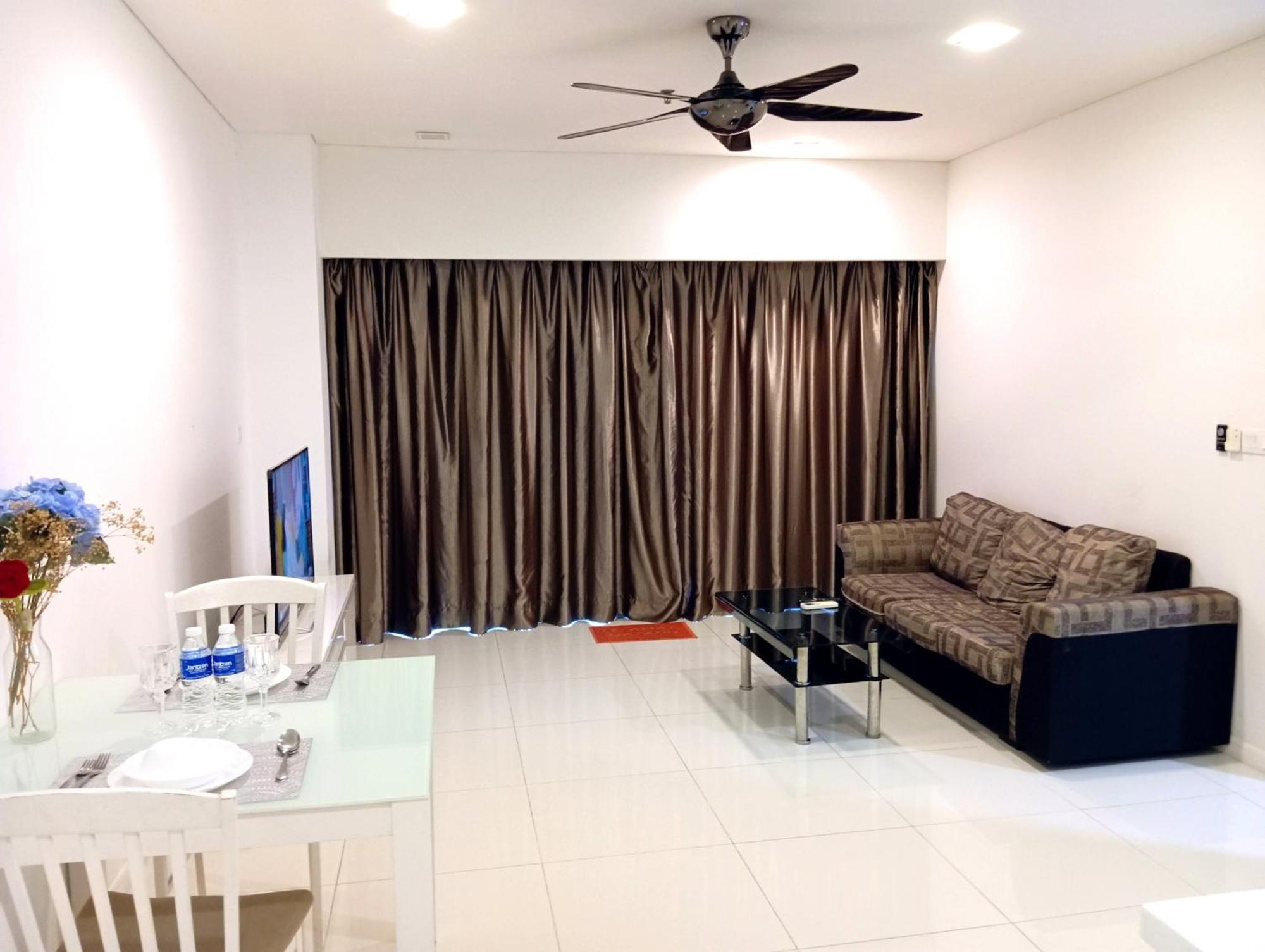 The Summer Suites At Kualalumpur Куала-Лумпур Экстерьер фото