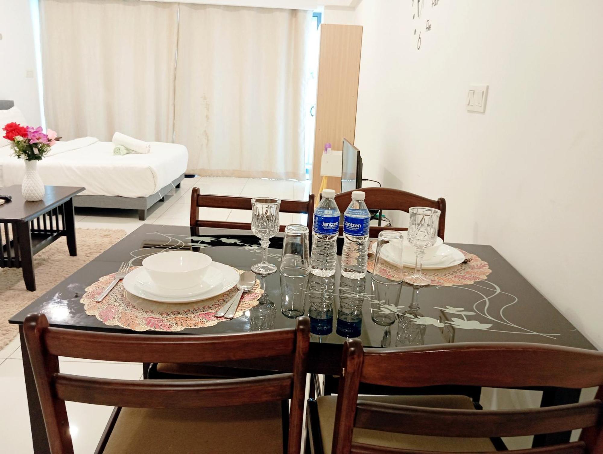 The Summer Suites At Kualalumpur Куала-Лумпур Экстерьер фото